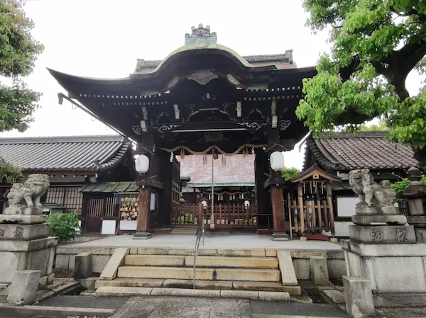 Rokusonnou Jinja Shrine (六尊王神社)