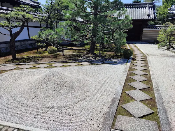 Ryosoku-in Karesansui Garden