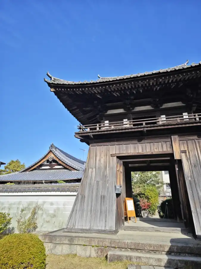 Manjuji Temple (萬寿寺)
