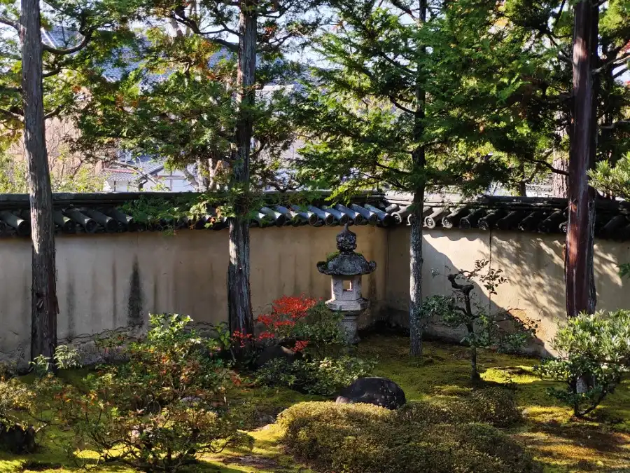 Daiou-in garden