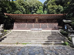 Ujikami Shrine Honden